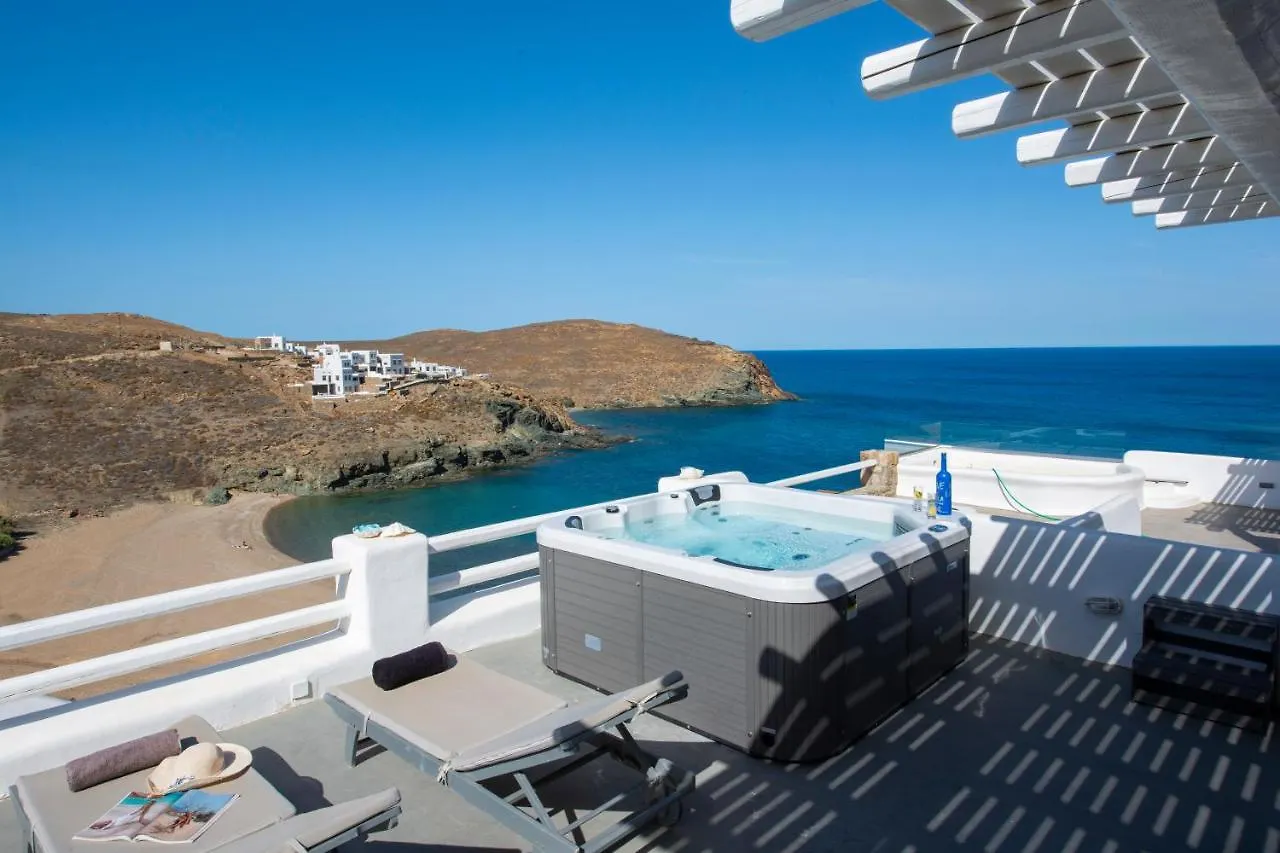 Villa Merhia Seaview Oasis With Pool & Hot Tub 度假居